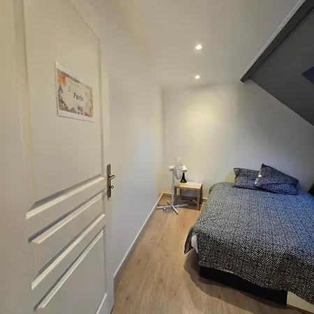 Privee A 10min De Roissy Cdg, Au Calme, Parking Gratuit Homestay *